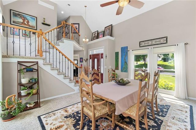 5901 NW Liston Court, Kansas City, MO 64151