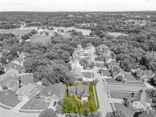 5901 NW Liston Court, Kansas City, MO 64151