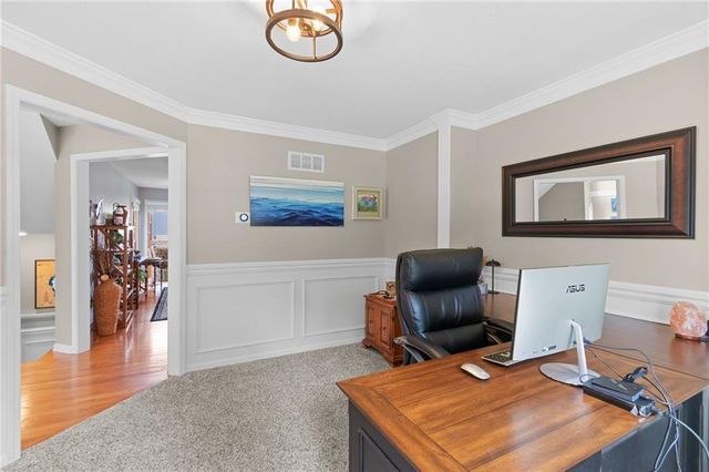 5901 NW Liston Court, Kansas City, MO 64151