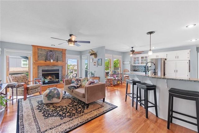 5901 NW Liston Court, Kansas City, MO 64151