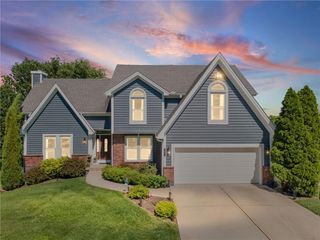 5901 NW Liston Court, Kansas City, MO 64151