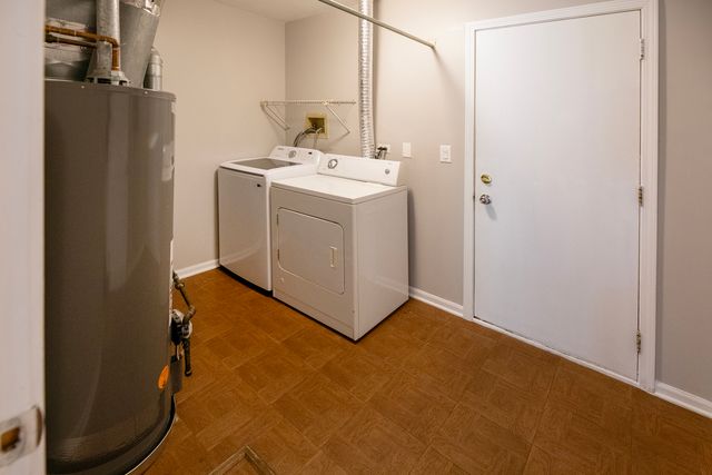 329 Redwing Drive 329, Deerfield, IL 60015