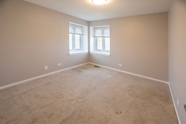329 Redwing Drive 329, Deerfield, IL 60015