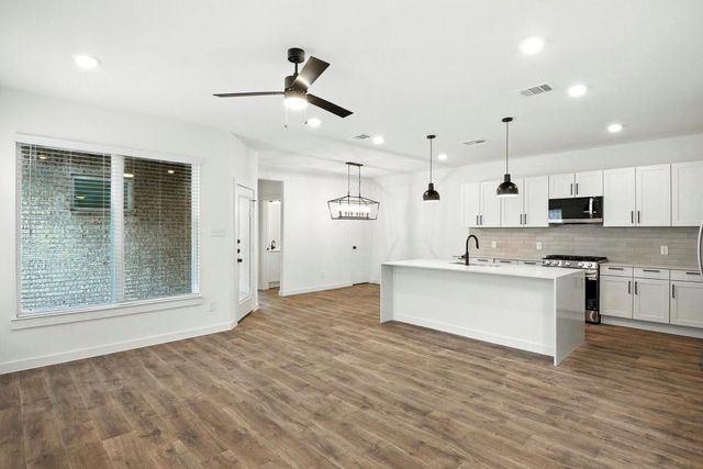 1868 Dry Cherry Lane A, Dayton, TX 77535