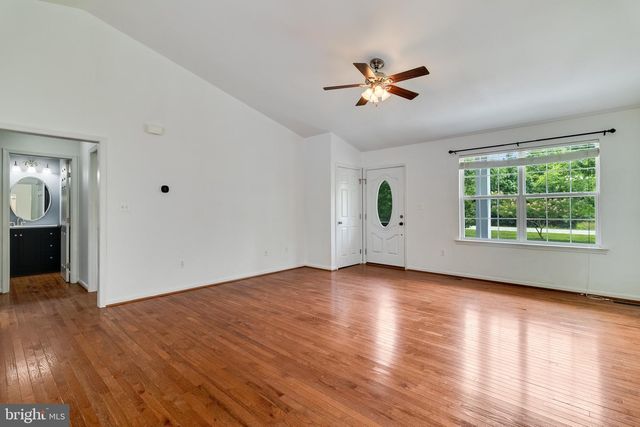3020 FRANKLIN DR, Huntingtown, MD 20639