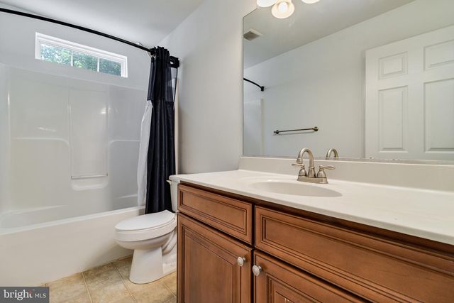 3020 FRANKLIN DR, Huntingtown, MD 20639