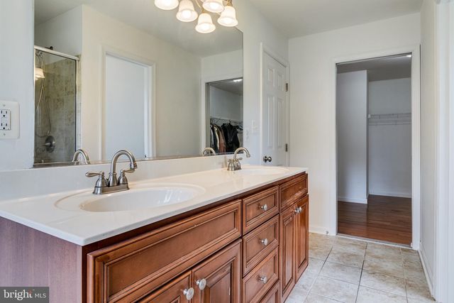 3020 FRANKLIN DR, Huntingtown, MD 20639