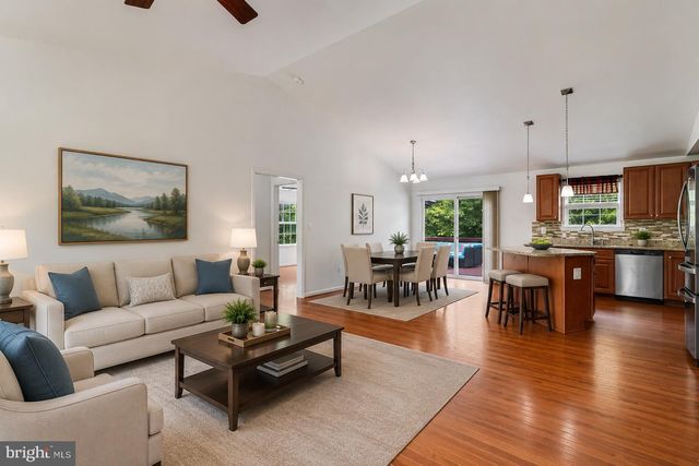3020 FRANKLIN DR, Huntingtown, MD 20639