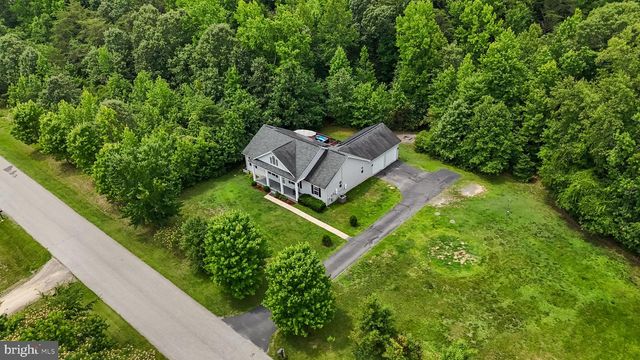 3020 FRANKLIN DR, Huntingtown, MD 20639