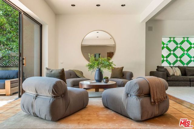 510 N Alta Drive, Beverly Hills, CA 90210