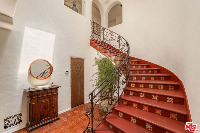510 N Alta Drive, Beverly Hills, CA 90210
