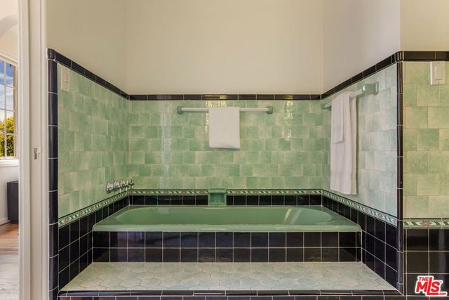 510 N Alta Drive, Beverly Hills, CA 90210