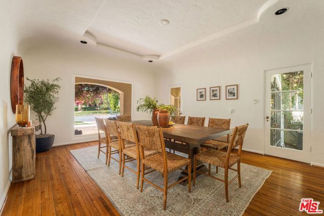 510 N Alta Drive, Beverly Hills, CA 90210
