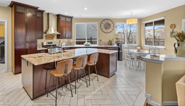 6894 Cinnamon Drive, Sparks, NV 89436