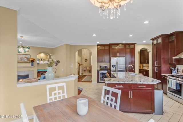 6894 Cinnamon Drive, Sparks, NV 89436