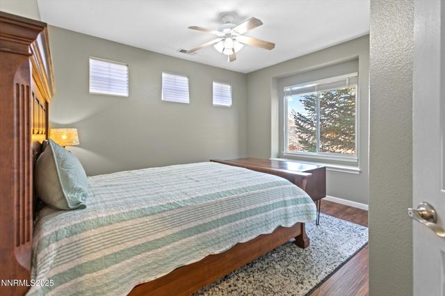 6894 Cinnamon Drive, Sparks, NV 89436
