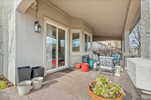 6894 Cinnamon Drive, Sparks, NV 89436