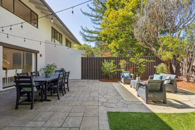 2429 Sharon Oaks Drive, Menlo Park, CA 94025