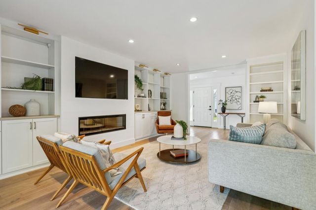 2429 Sharon Oaks Drive, Menlo Park, CA 94025