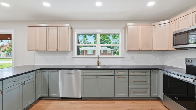 109 Oak Park, Winchester, TN 37398