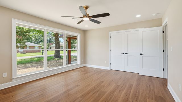 109 Oak Park, Winchester, TN 37398