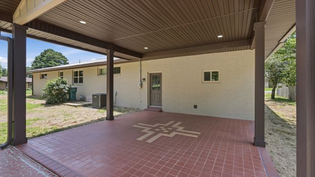 109 Oak Park, Winchester, TN 37398