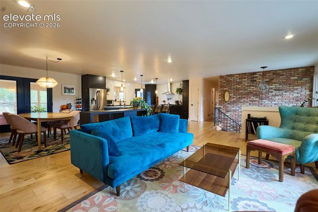 6827 Rosewood Drive, Colorado Springs, CO 80918