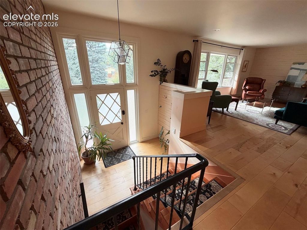 6827 Rosewood Drive, Colorado Springs, CO 80918 — photo 5