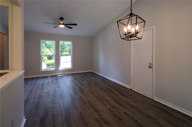 2160 Leslie Brook Drive, Decatur, GA 30035