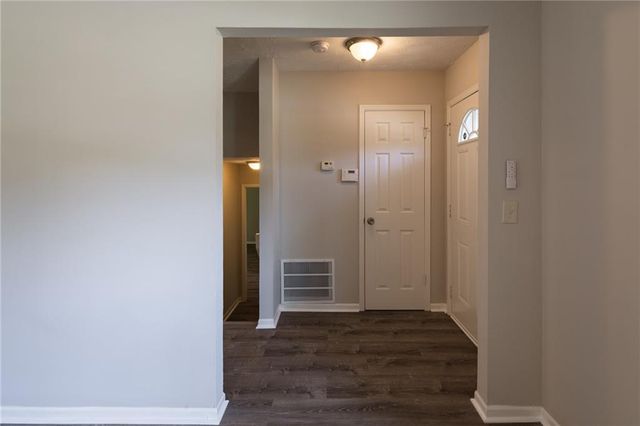 2160 Leslie Brook Drive, Decatur, GA 30035