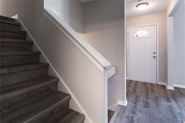 2160 Leslie Brook Drive, Decatur, GA 30035
