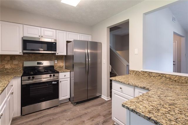 2160 Leslie Brook Drive, Decatur, GA 30035