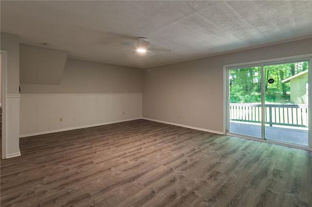 2160 Leslie Brook Drive, Decatur, GA 30035