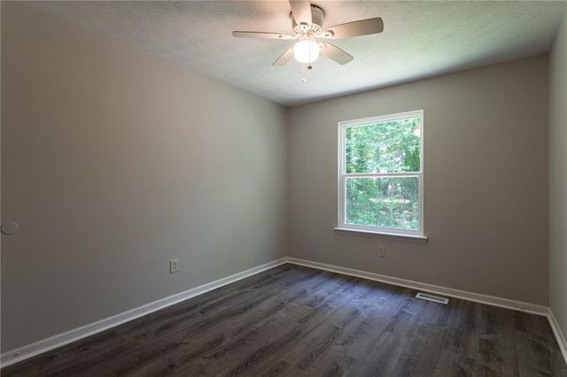 2160 Leslie Brook Drive, Decatur, GA 30035