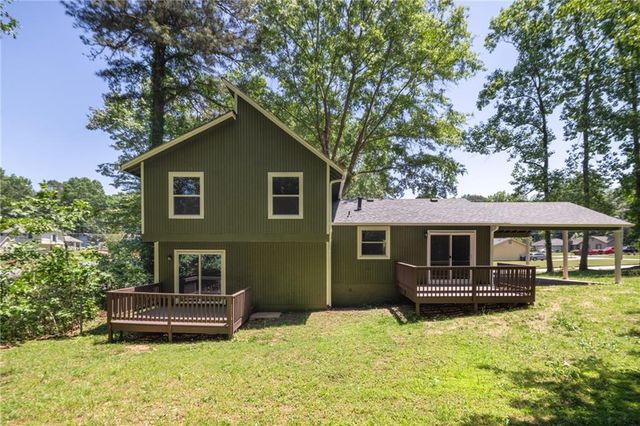2160 Leslie Brook Drive, Decatur, GA 30035