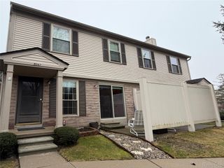 3041 High Pointe Ridge Road, Orion Charter Township, MI 48359