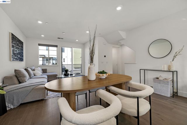 29259 Hub Court, Hayward, CA 94544