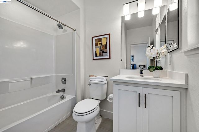29259 Hub Court, Hayward, CA 94544