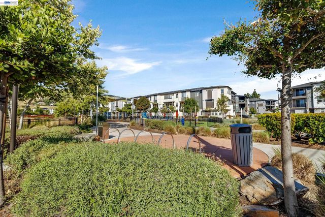 29259 Hub Court, Hayward, CA 94544