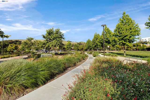 29259 Hub Court, Hayward, CA 94544