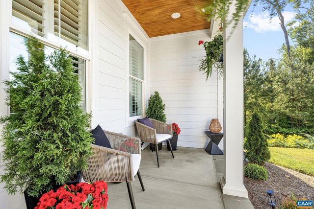 116 APPLEWOOD DR, Zion Crossroads, VA 22942
