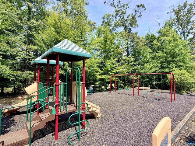 116 APPLEWOOD DR, Zion Crossroads, VA 22942