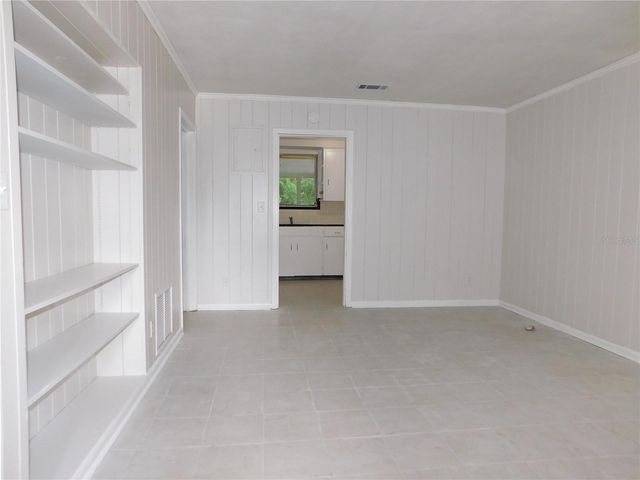 548 NE 5TH AVENUE, Gainesville, FL 32601