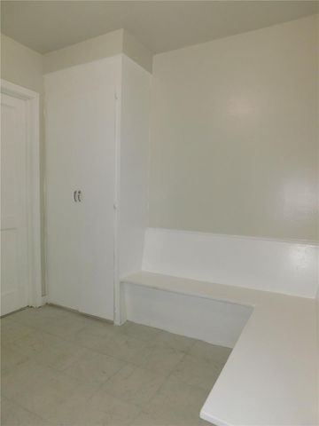 548 NE 5TH AVENUE, Gainesville, FL 32601