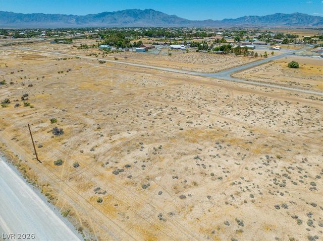 1280 South Old West Avenue, Pahrump, NV 89048