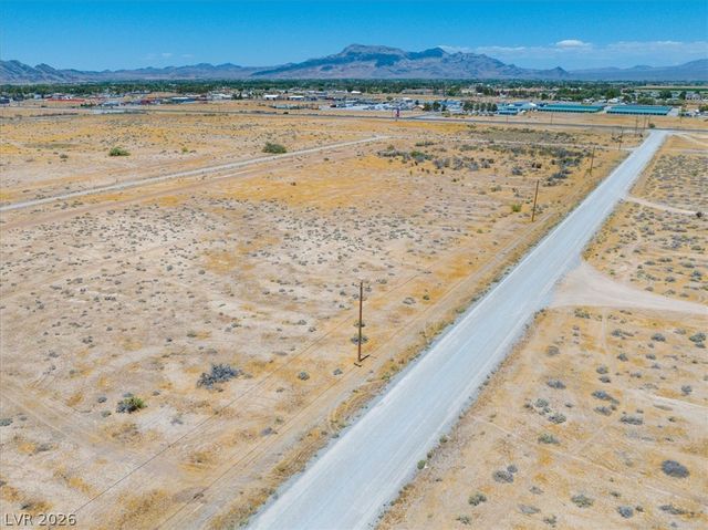 1280 South Old West Avenue, Pahrump, NV 89048