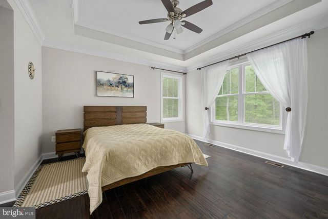 20430 SUNSET HILL DR, Lignum, VA 22726