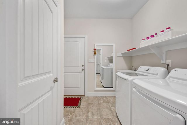 20430 SUNSET HILL DR, Lignum, VA 22726