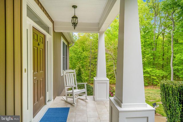 20430 SUNSET HILL DR, Lignum, VA 22726