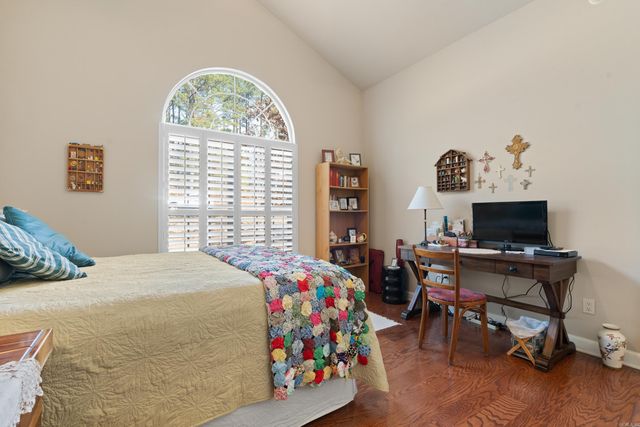 222 Pizarro Drive, Hot Springs Village, AR 71909